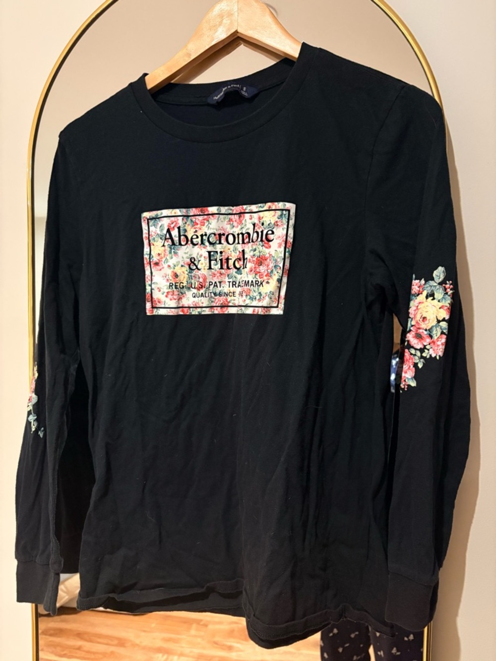 Abercrombie & Fitch Black Long-Sleeve Tee with Floral Logo Patch